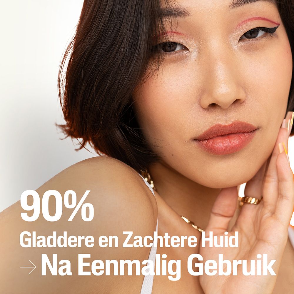 Vrouw met gladde huid. Tekst: 90% bevestigen gladdere huid na eenmalig gebruik.