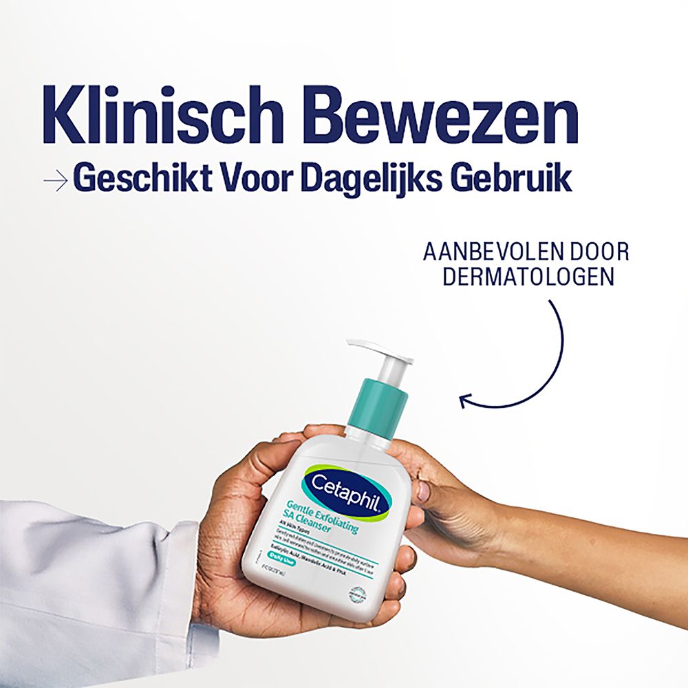 Handen houden Cetaphil® fles vast. Tekst: Klinisch bewezen, geschikt voor dagelijks gebruik.