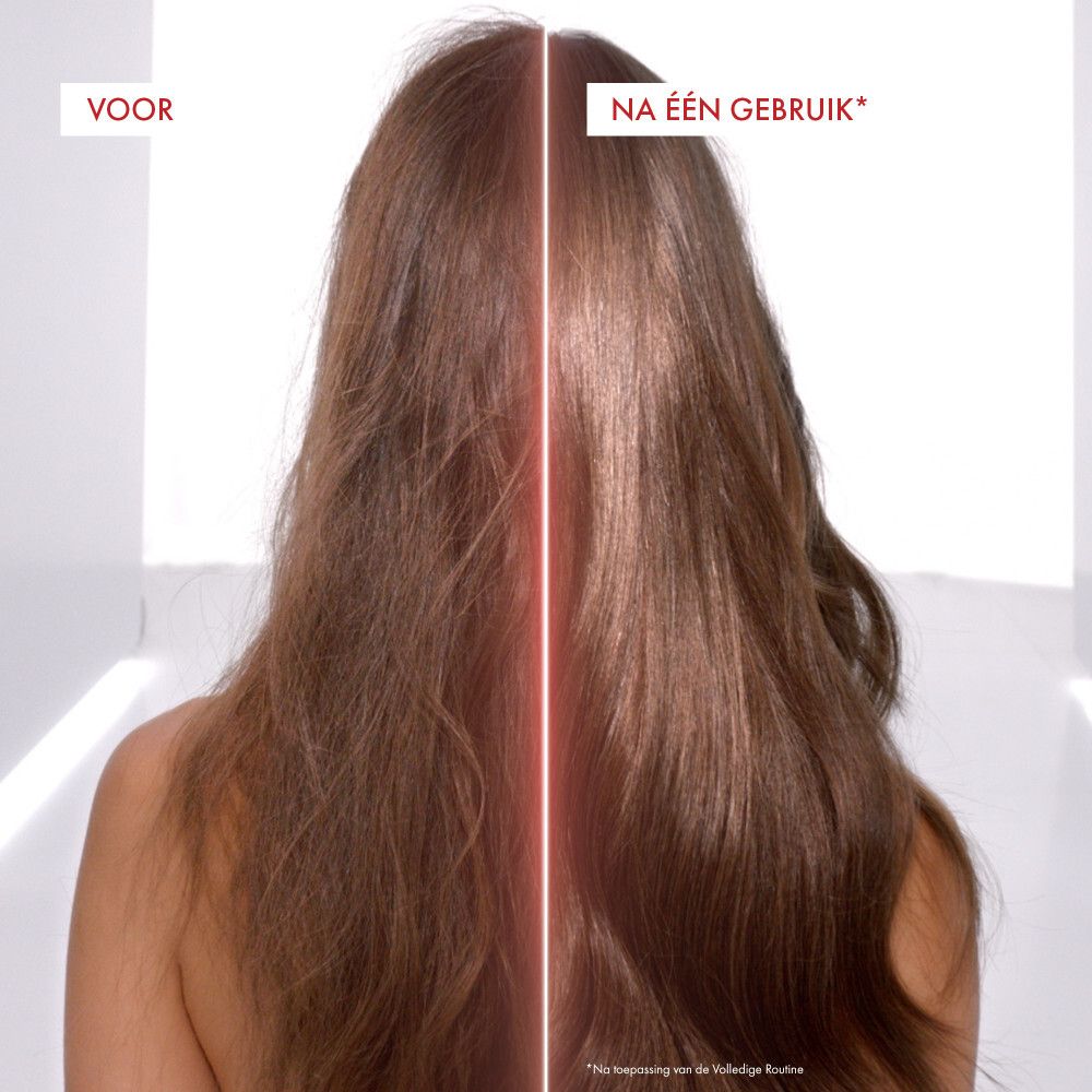 Vergelijking voor/na. Vrouw met haar. Tekst: Na één gebruik.