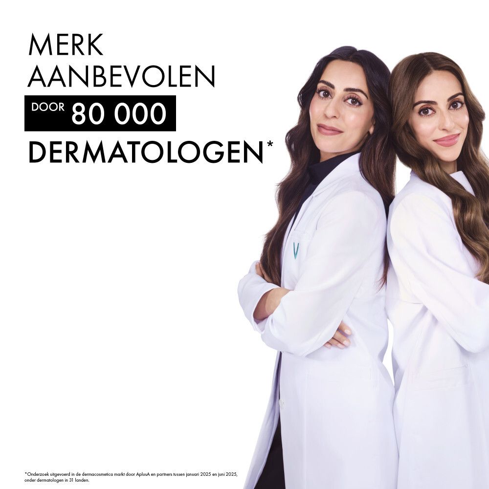 Twee vrouwen. Tekst: Merk aanbevolen door 80 000 dermatologen.