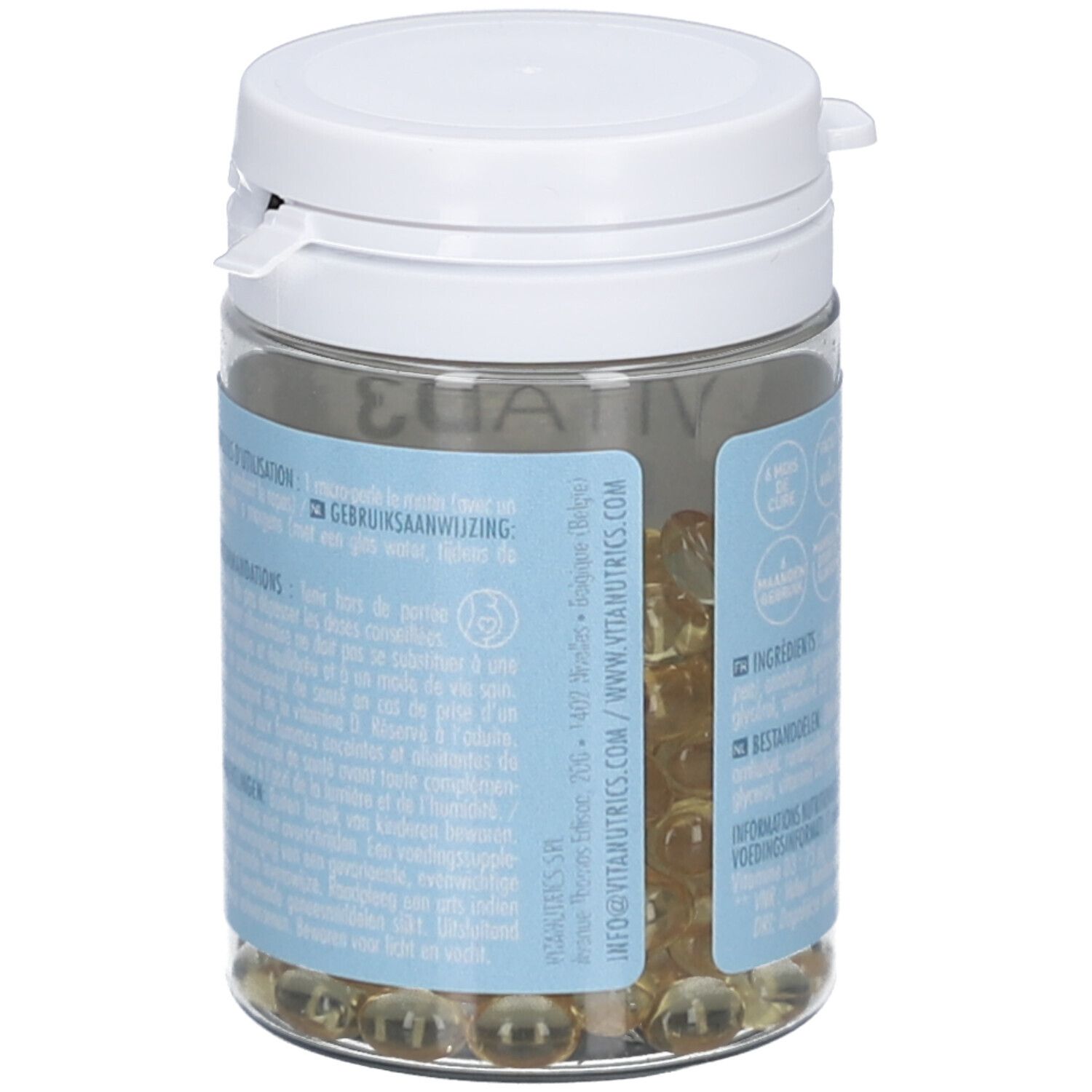 Pot met witte deksel. Opschrift: VITA D3 pearls 3000UI. Bevat 180 capsules. Merk: Vitanutrics. Gebruiksaanwijzing.