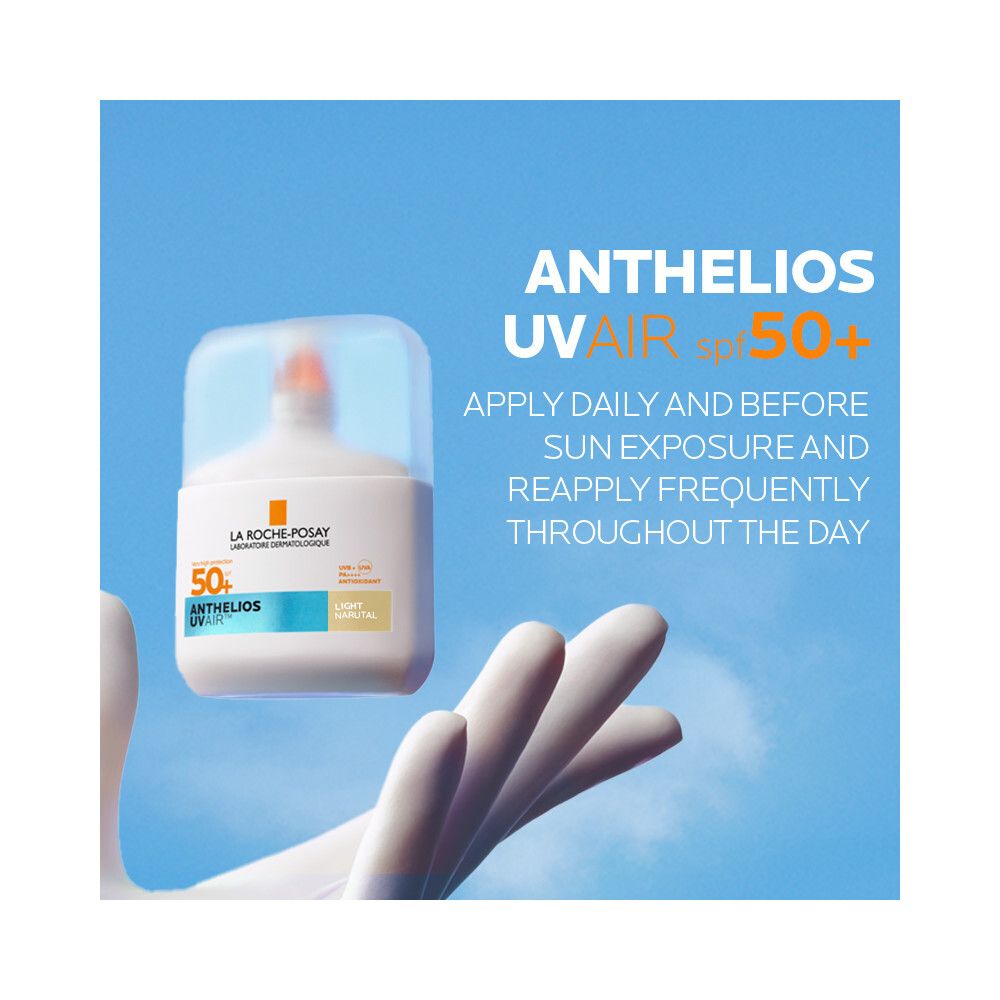 Main avec Anthelios UVAIR SPF50+ Sérum. Texte : Apply daily and before sun exposure.
