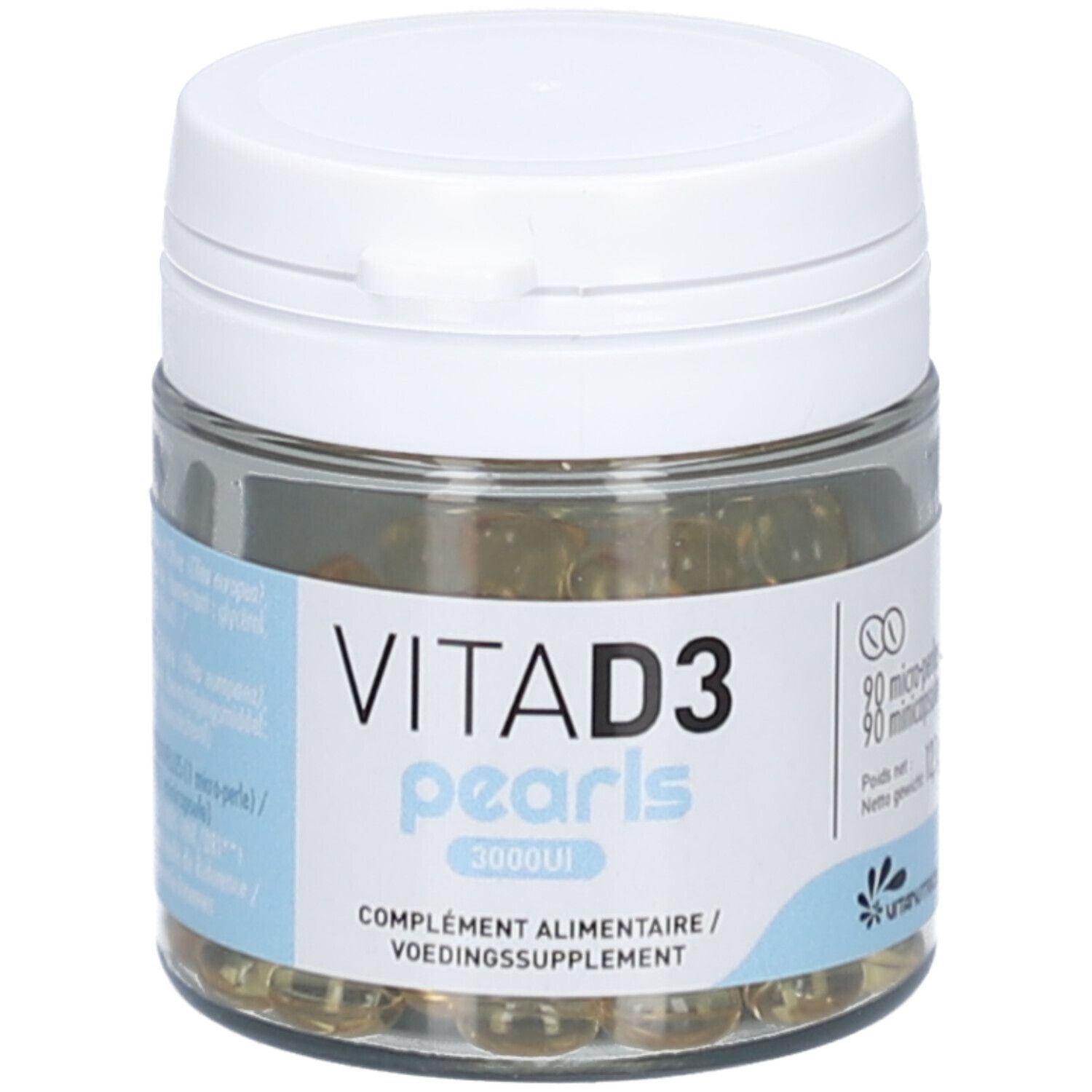 Glazen pot met witte deksel. Bevat gelige parels. Etiket met tekst: VITA D3 pearls 3000UI. Voedingssupplement.