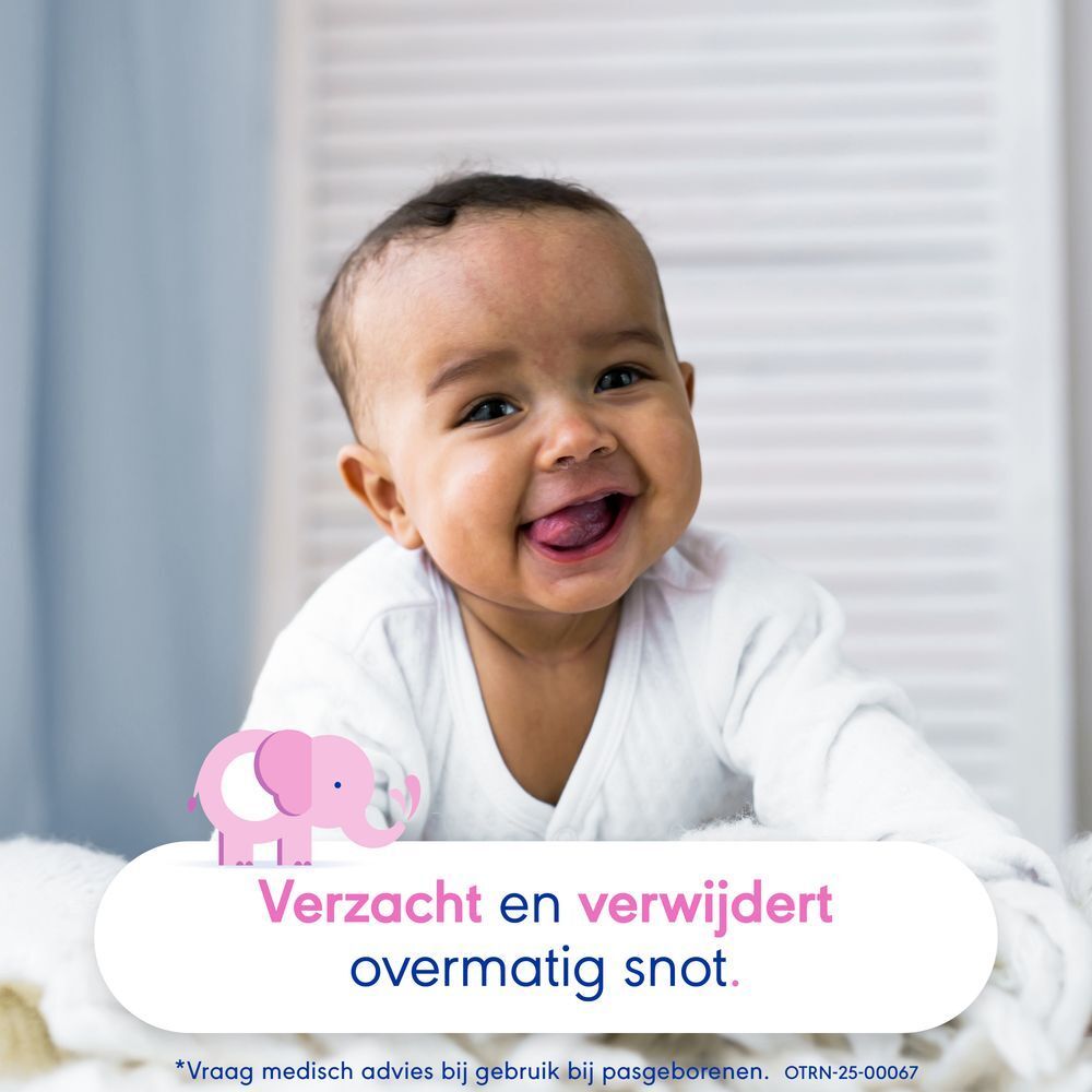 Een baby lacht. Tekst: Verzacht en verwijdert overtollig snot.