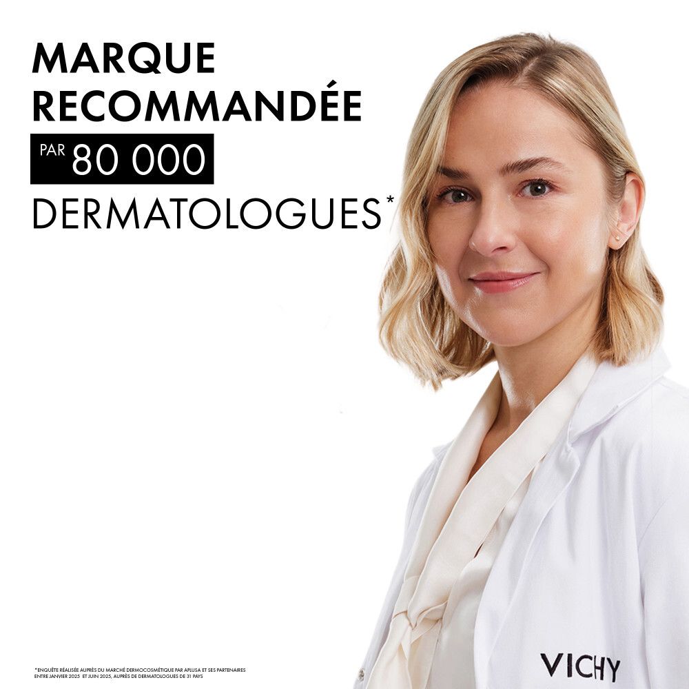 Femme en blouse blanche. Texte : Marque recommandée par 80 000 dermatologues.