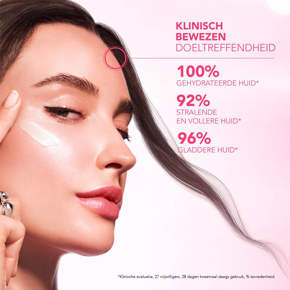 Product met roze crème in een glazen pot, omringd door tekst en logo.