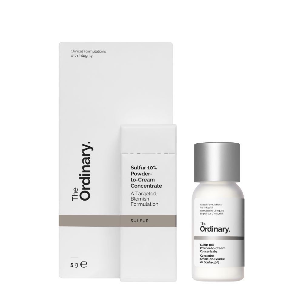 The Ordinary Concentré Crème-en-Poudre de Soufre 10 % en emballage. Produit blanc, emballage blanc avec texte.