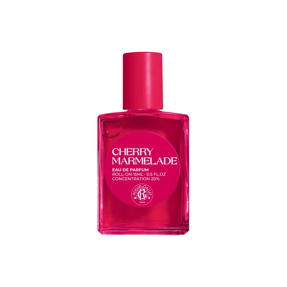 Rode roll-on fles. Opschrift: Cherry Marmelade, Eau de Parfum, Roll-on. Merk Roger&Gallet.