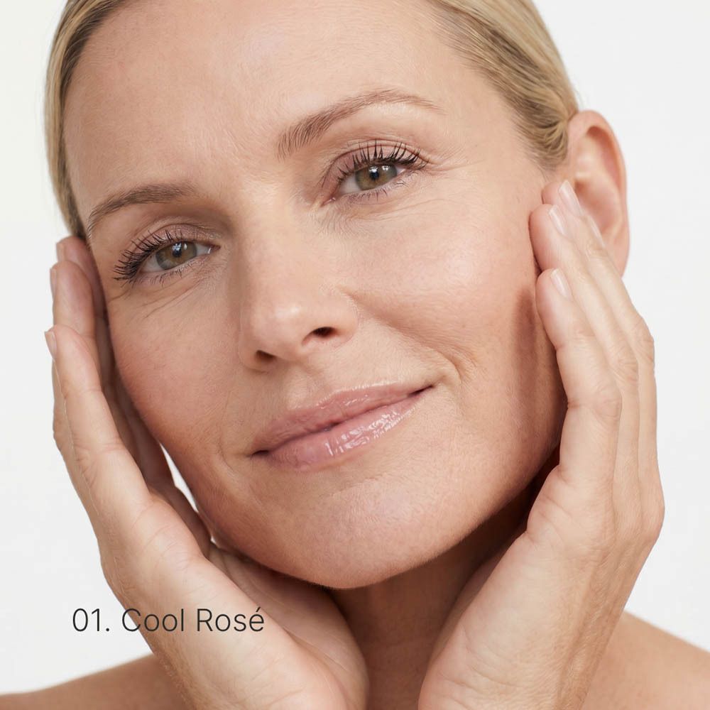 Flesje Couleurs de Noir Serum Foundation SPF30 01 Cool Rosé met medium dekking en niet-comedogene formule.