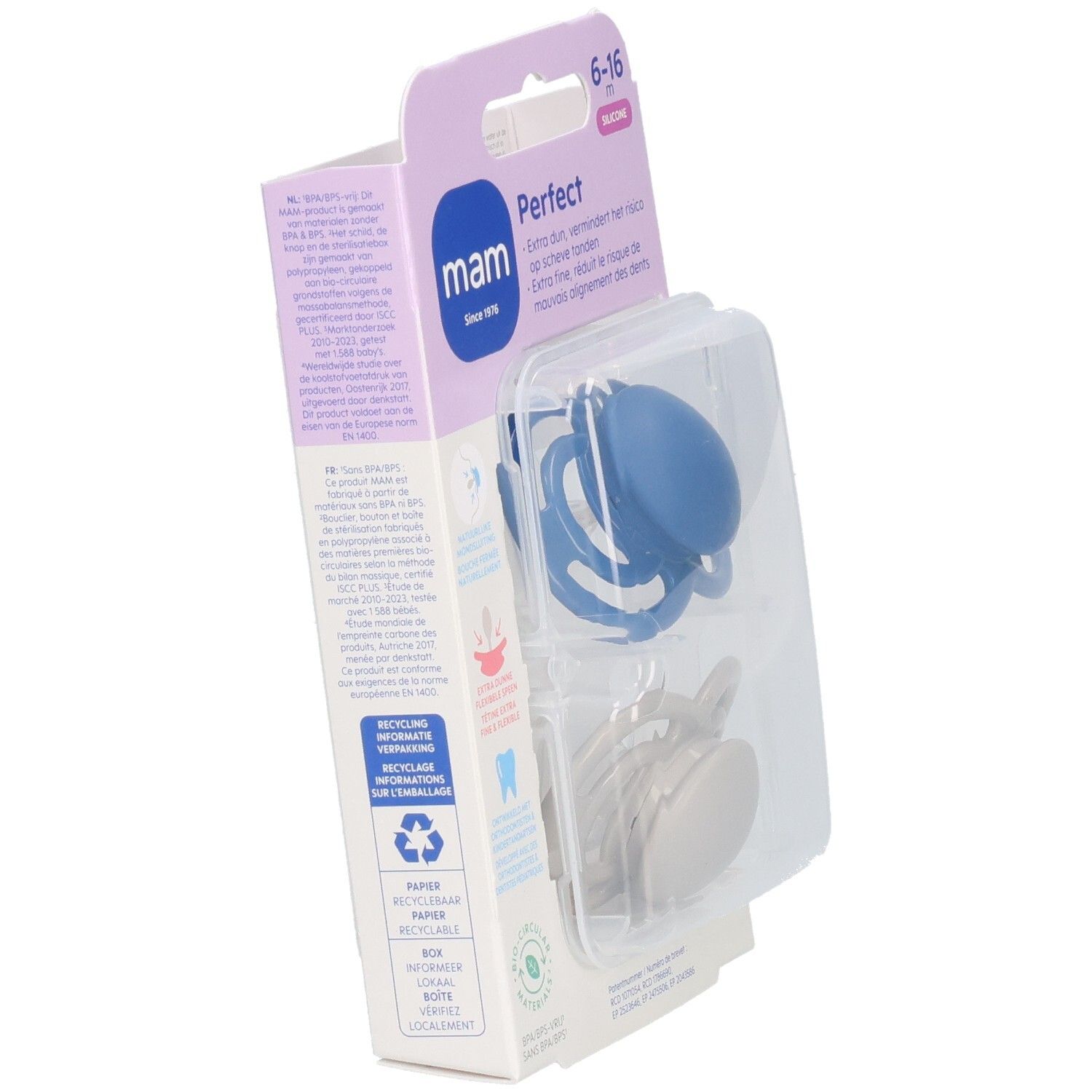 Emballage de deux sucettes en silicone bleues et grises. Marque MAM, Perfect, 6-16 mois. Emballage plastique.