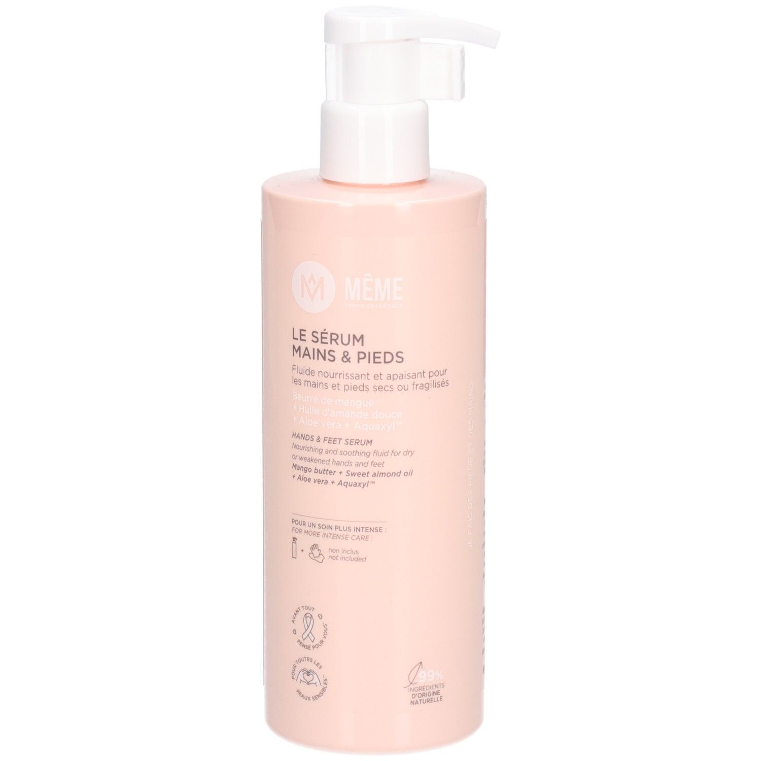 Flacon rose avec pompe blanche. Inscription: Le Sérum Mains & Pieds. Logo: Même. Contient Aloe Vera et beurre de karité.