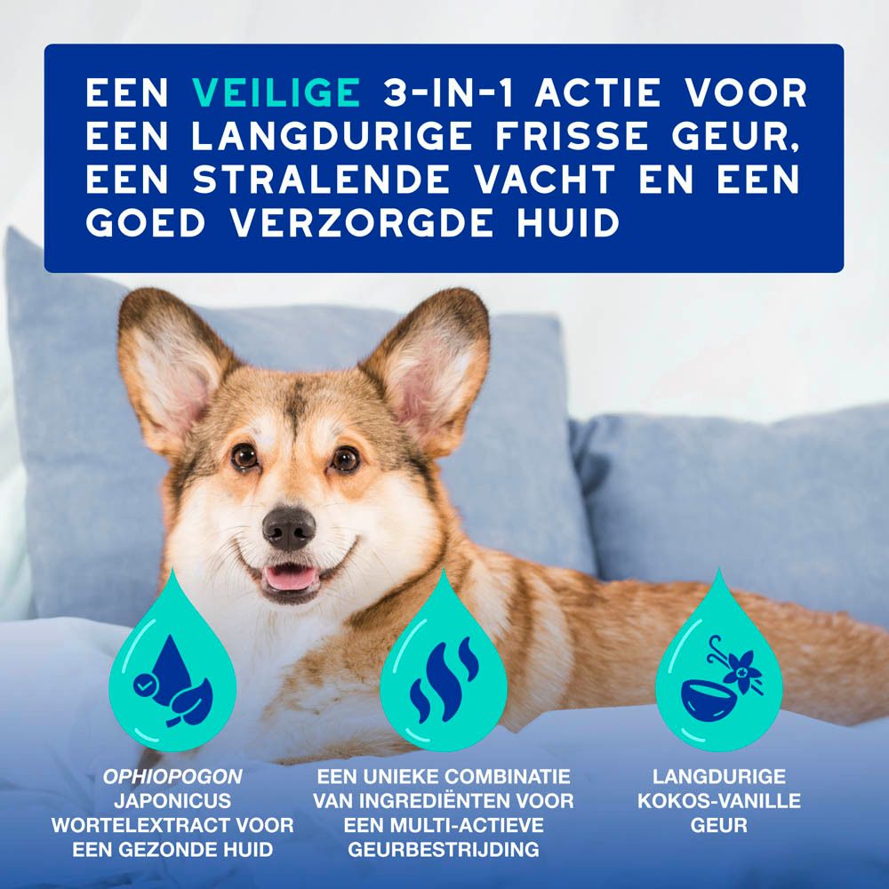 Achterkant van de Douxo SPA Spray fles met productinformatie.
