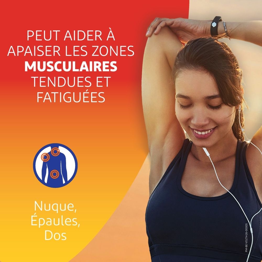 Femme s'étire: Le gel Volta Heat peut apaiser les muscles. Nuque, épaules, dos.