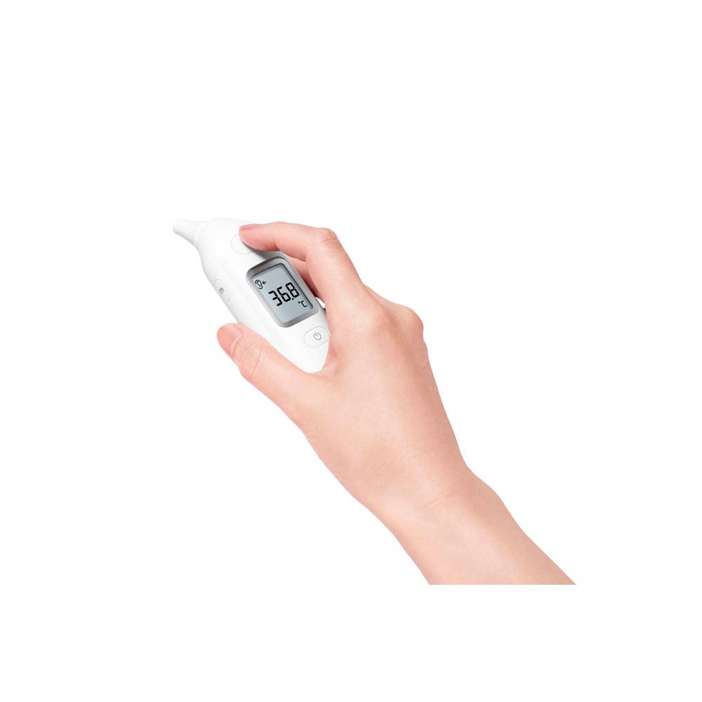 Gros plan du thermomètre auriculaire infrarouge Omron Gentle Temp 533 affichant une température de 36.8°C.
