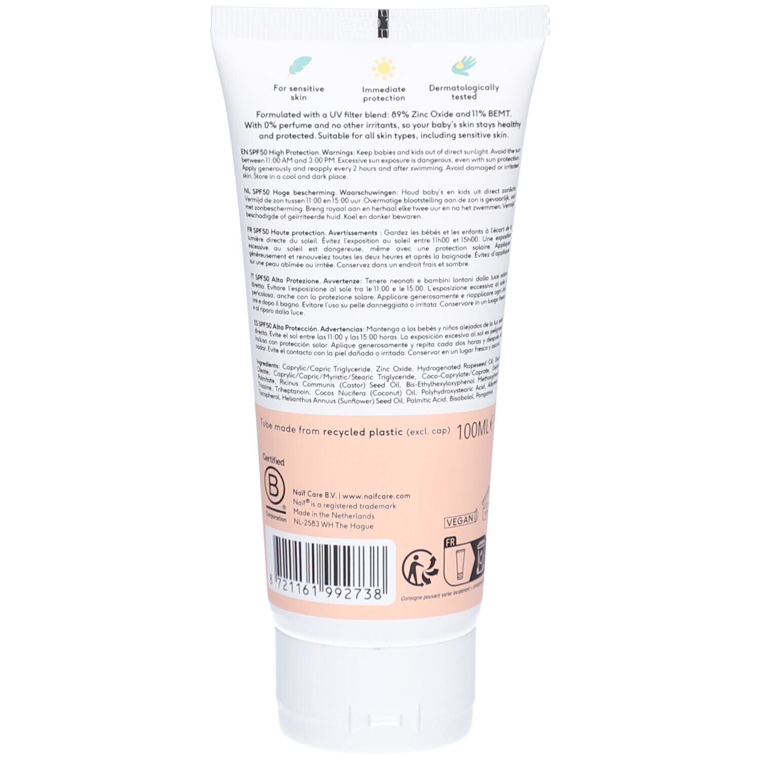 Achterkant van de tube. Tekst: Voor gevoelige huid, onmiddellijke bescherming, dermatologisch getest. Ingrediënten en certificeringen.