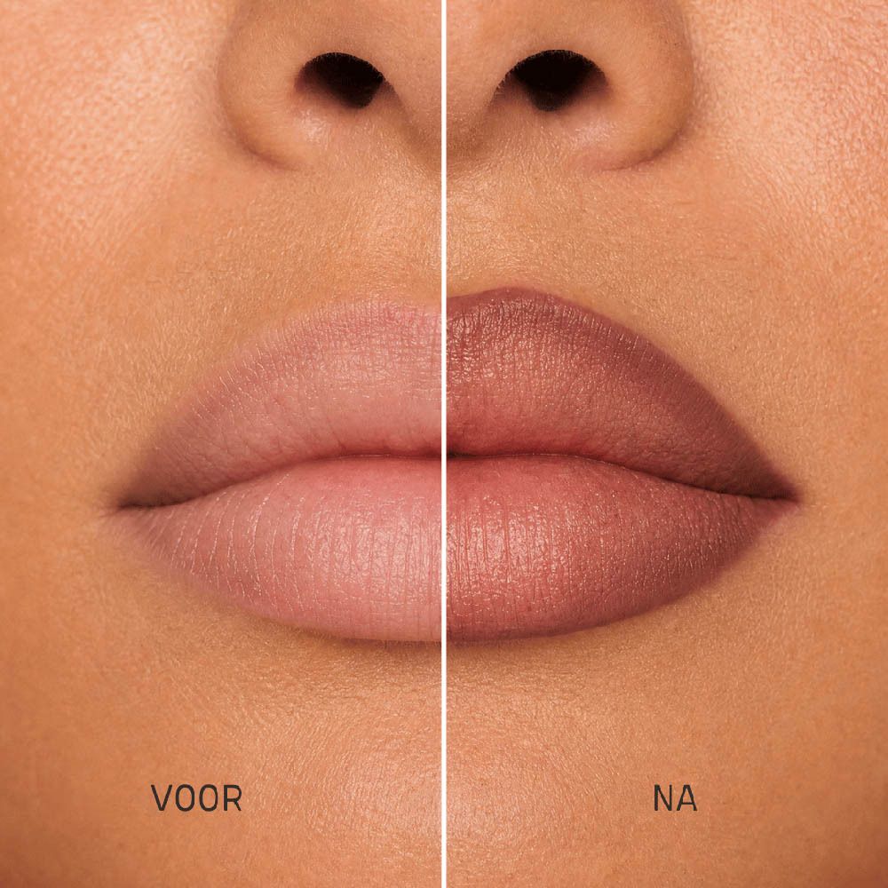Verpakking van de lipliner 'Couleurs de Noir Peptide Lip Contour 04 Velvet Plum'.