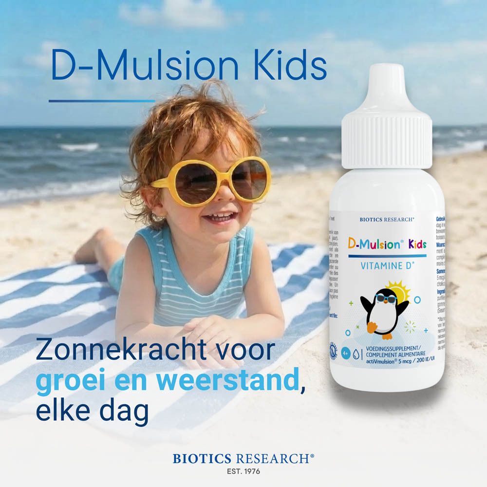 Achterkant van het D-Mulsion Kids Vitamine D3 flesje, Nederlandse tekst.