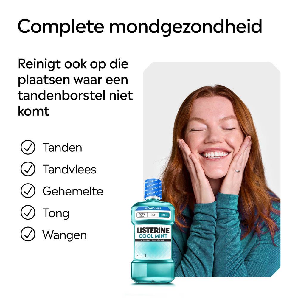Listerine Cool Mint mondwater, 500ml fles naast lachende vrouw met rood haar.
