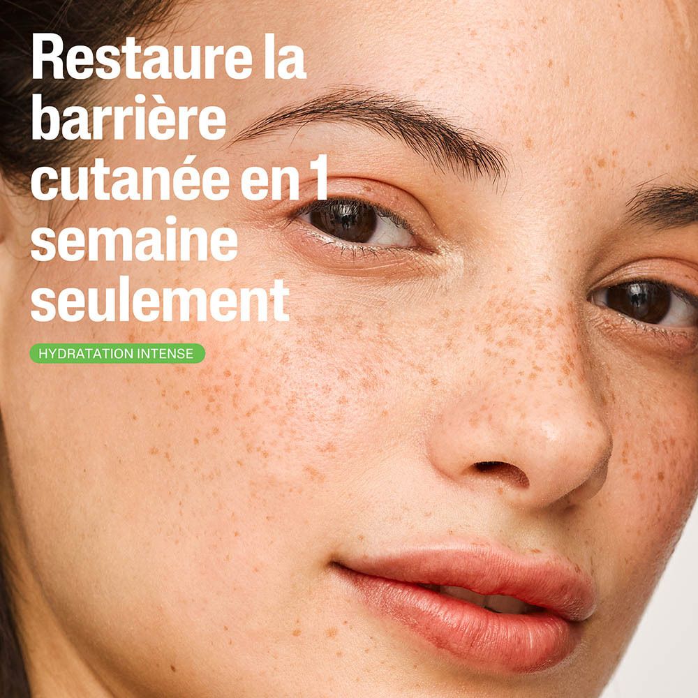 Vue latérale d'un pot de crème hydratante Cetaphil avec étiquetage français.