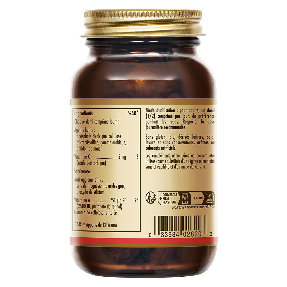 Achterkant fles. Tekst: Ingrediënten, gebruiksaanwijzing, voedingswaarde-informatie.