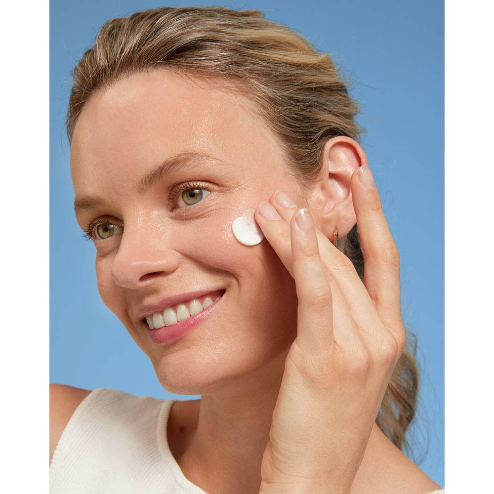 NIVEA Essentials Dagcrème SPF15 doos.