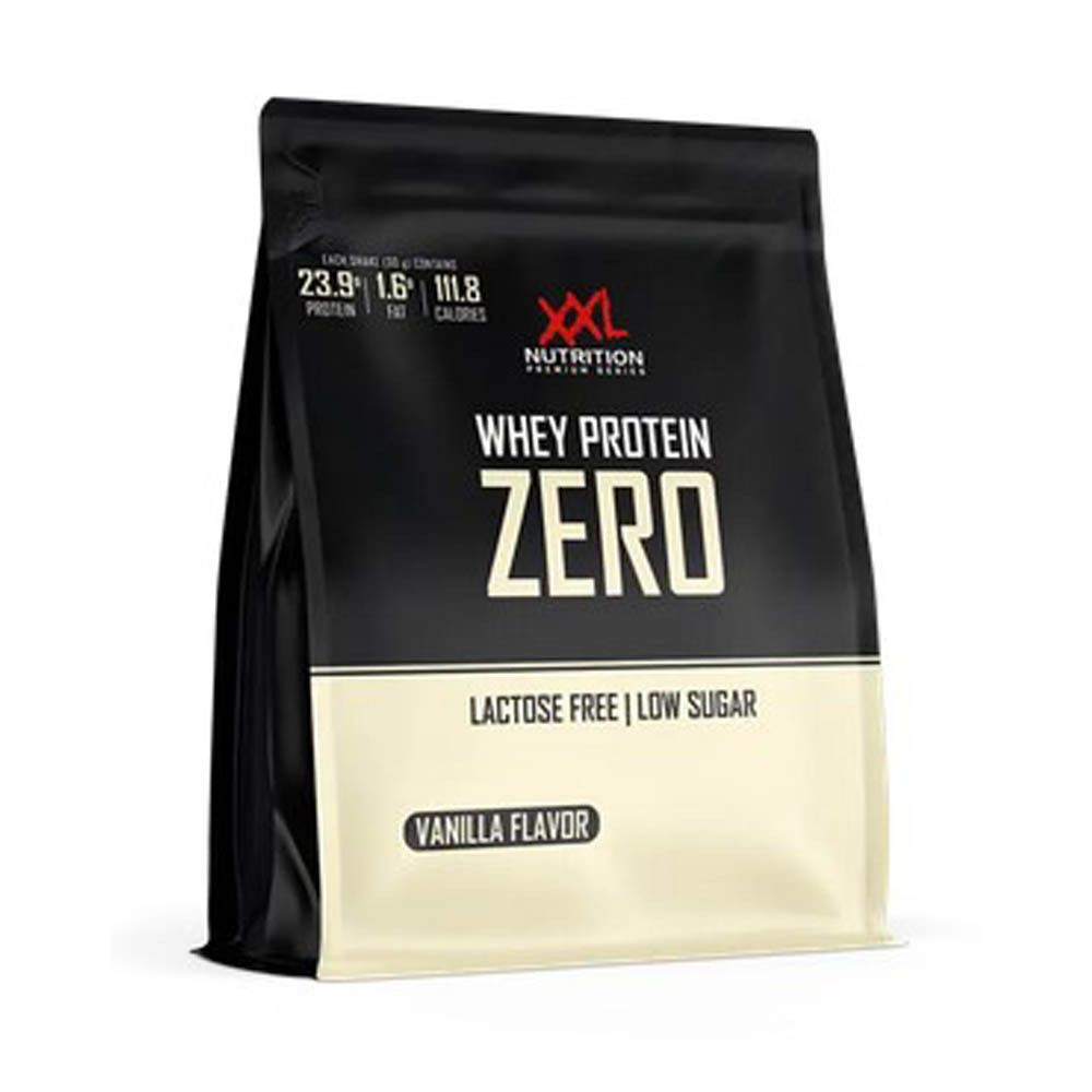 Zwarte verpakking met witte tekst. Bevat Whey Protein Zero. Bovenin het logo van XXL Nutrition. Onderaan staat "Vanilla Flavor".