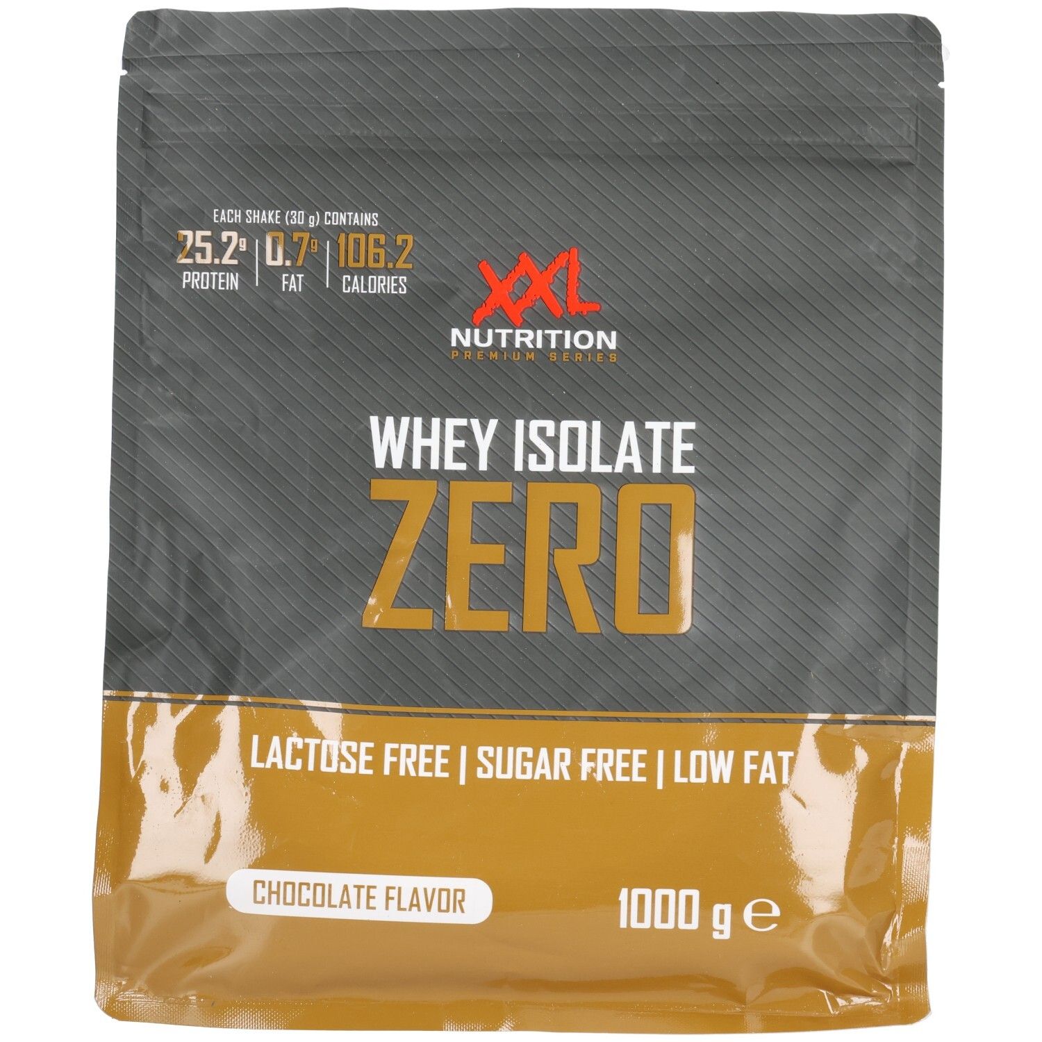 Sachet de Whey Isolate Zero. Contient 25,2 g de protéines, 0,7 g de matières grasses et 106,2 calories. "Lactose Free", "Sugar Free", "Low Fat". "Chocolate Flavor".