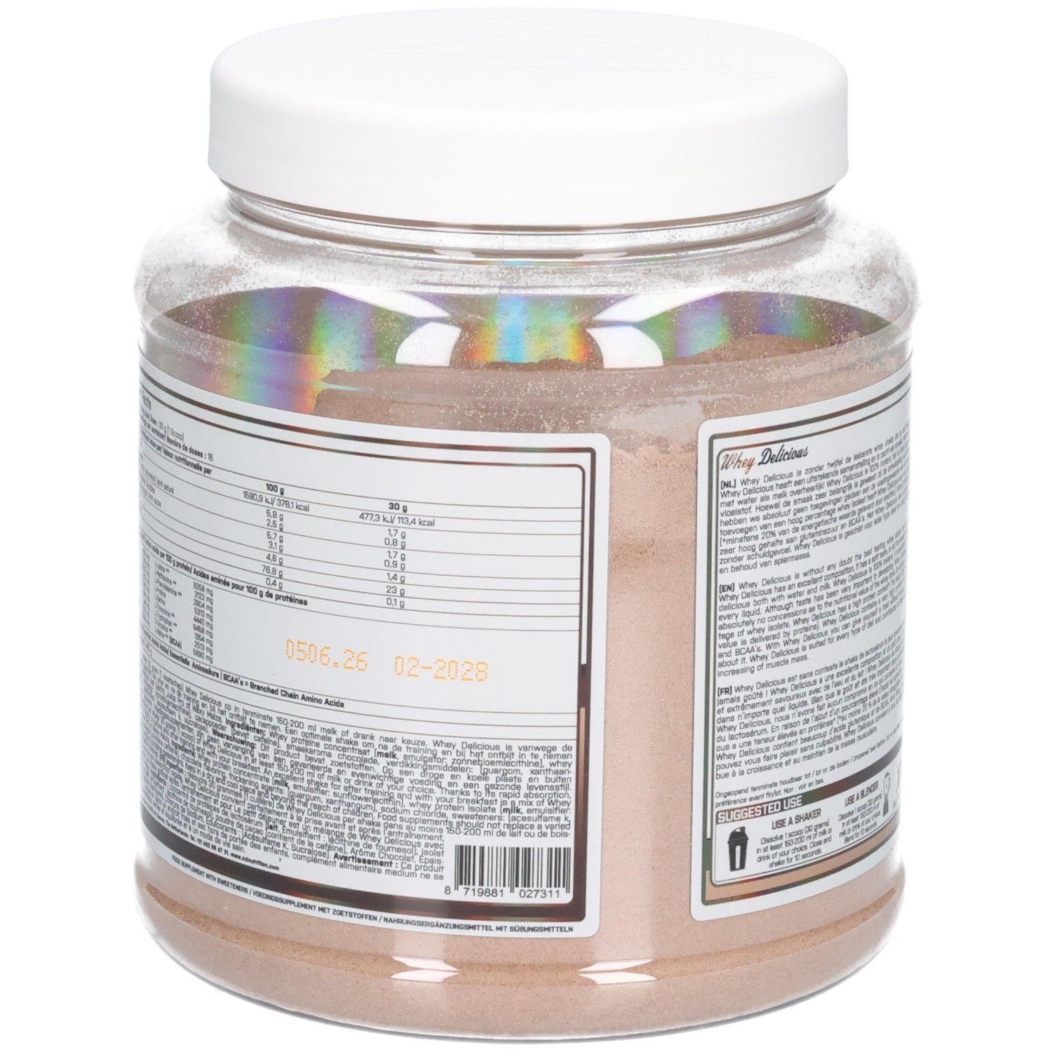 Achterkant van de Whey Délicieux chocolade eiwitpoeder pot. Bevat voedingsinformatie, ingrediëntenlijst en houdbaarheidsdatum.