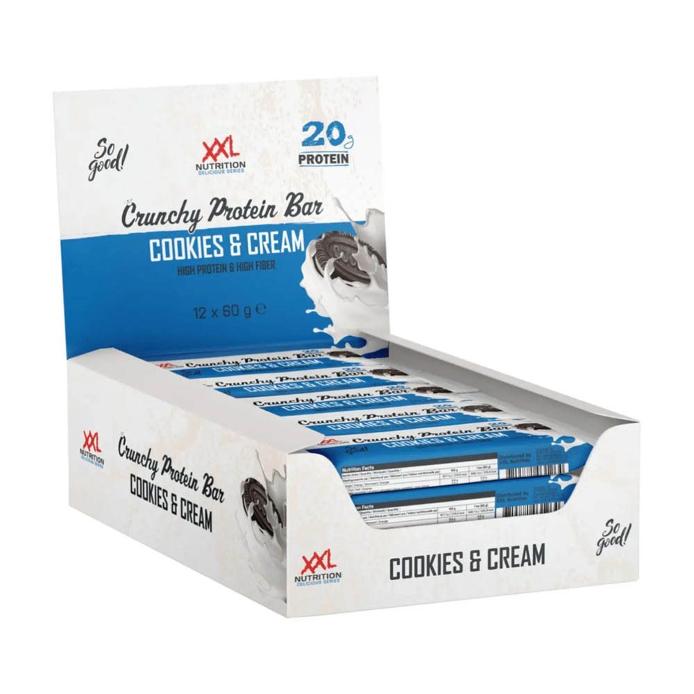 Open doos met eiwitrepen. Cookies & Cream. XXL Nutrition logo. Blauw en witte verpakking.