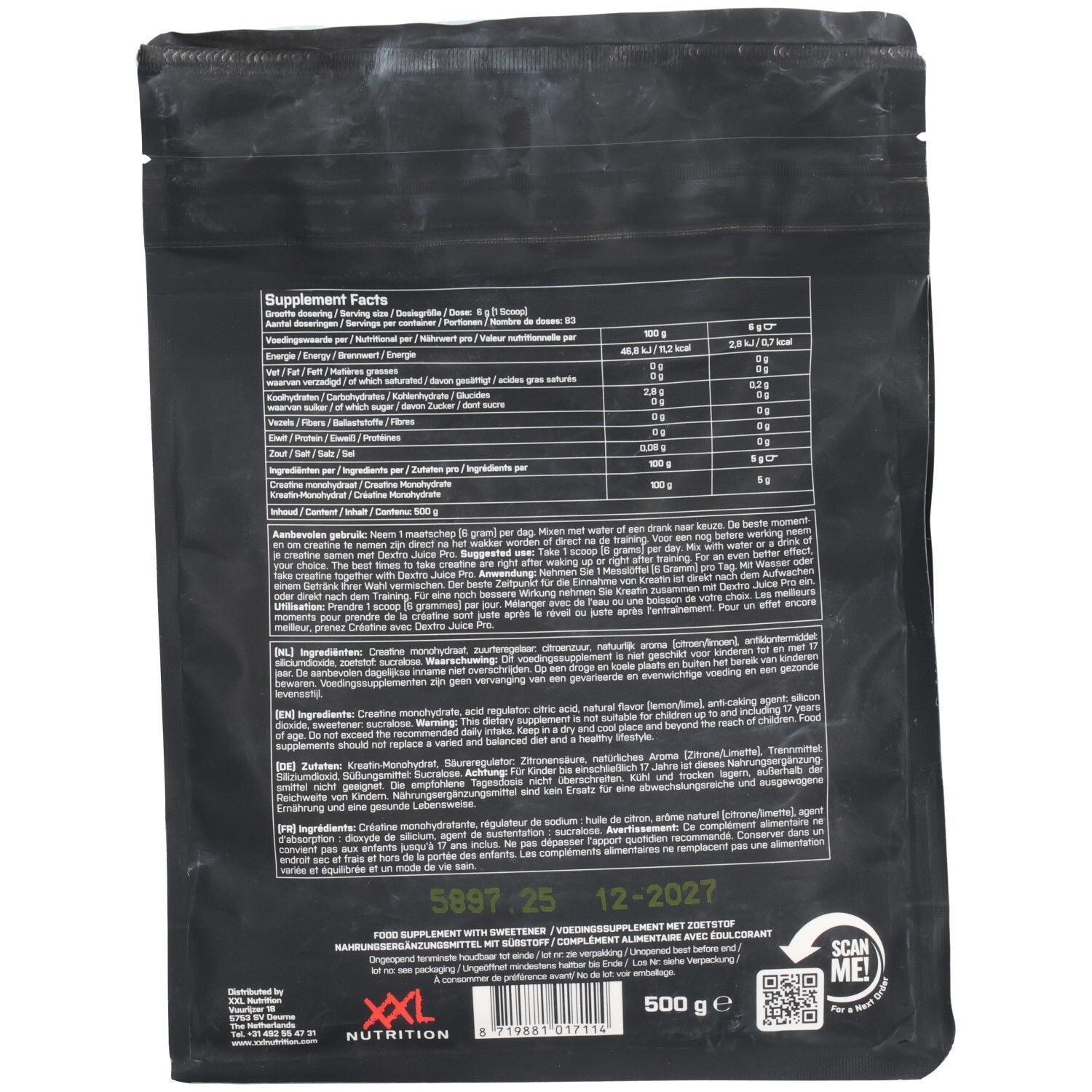 Achterkant van de zwarte verpakking. Bevat voedingswaarde-informatie en ingrediëntenlijst. 'XXL Nutrition' en 500 g zichtbaar.
