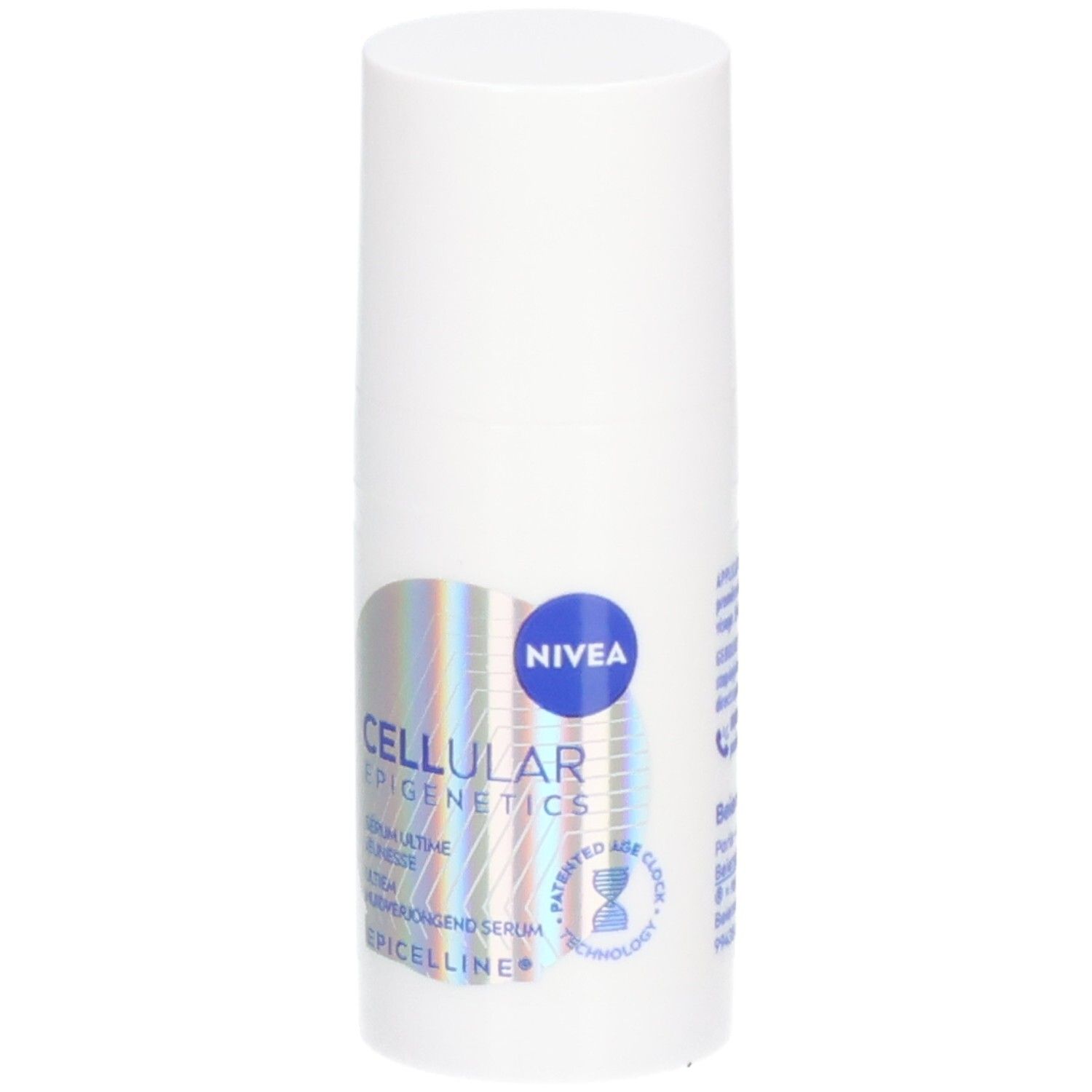 Witte fles NIVEA Cellular Epigenetics Serum. Label met productnaam en logo. Blauwe en zilveren accenten.