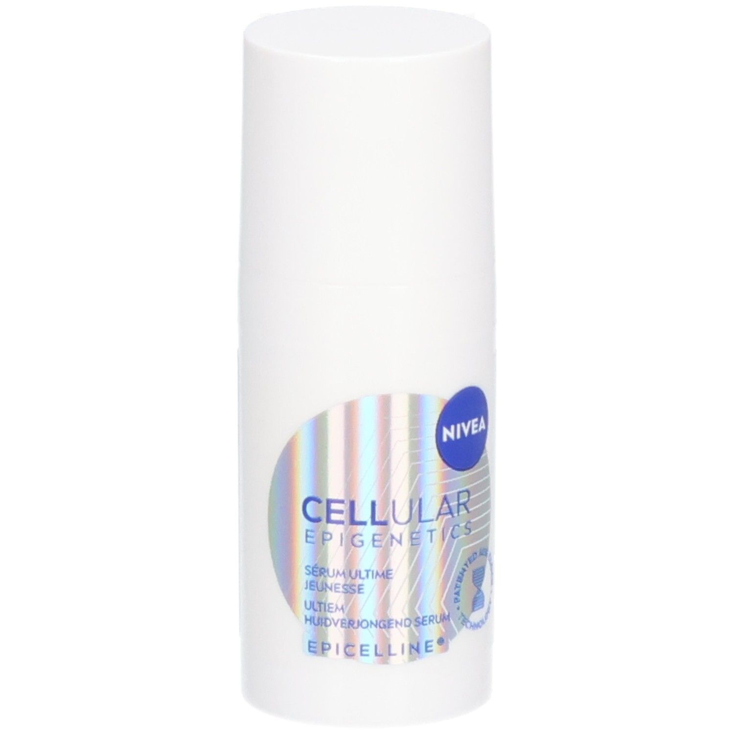 Witte fles NIVEA Cellular Epigenetics Serum. Label met productnaam en logo. Blauwe en zilveren accenten.