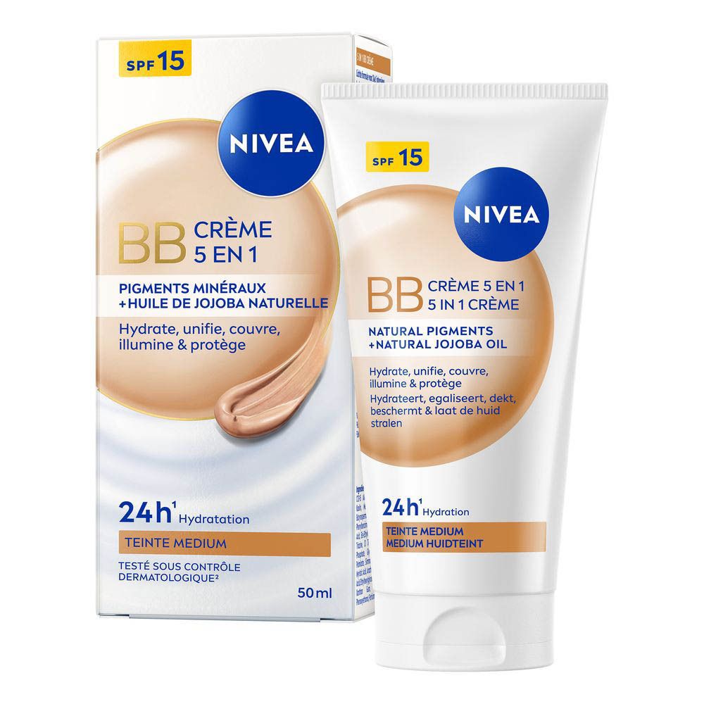 Emballage NIVEA BB Crème 5-en-1 Teint Medium avec image produit, hydratation 24h et teinte medium.