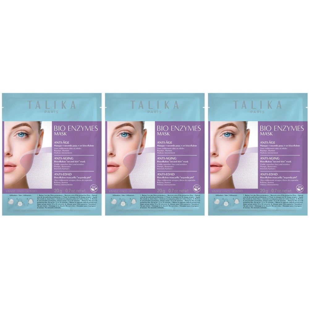 Drie TALIKA Bio Enzymes Maskers. Lichtblauwe verpakking met naam en gezicht. Anti-aging vermelding.