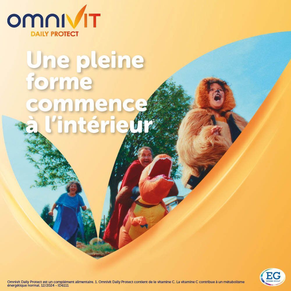 Deux tubes OmniVit Daily Protect. Bouchons orange, contenants blancs. Deux comprimés à côté. Inscription: OmniVit.