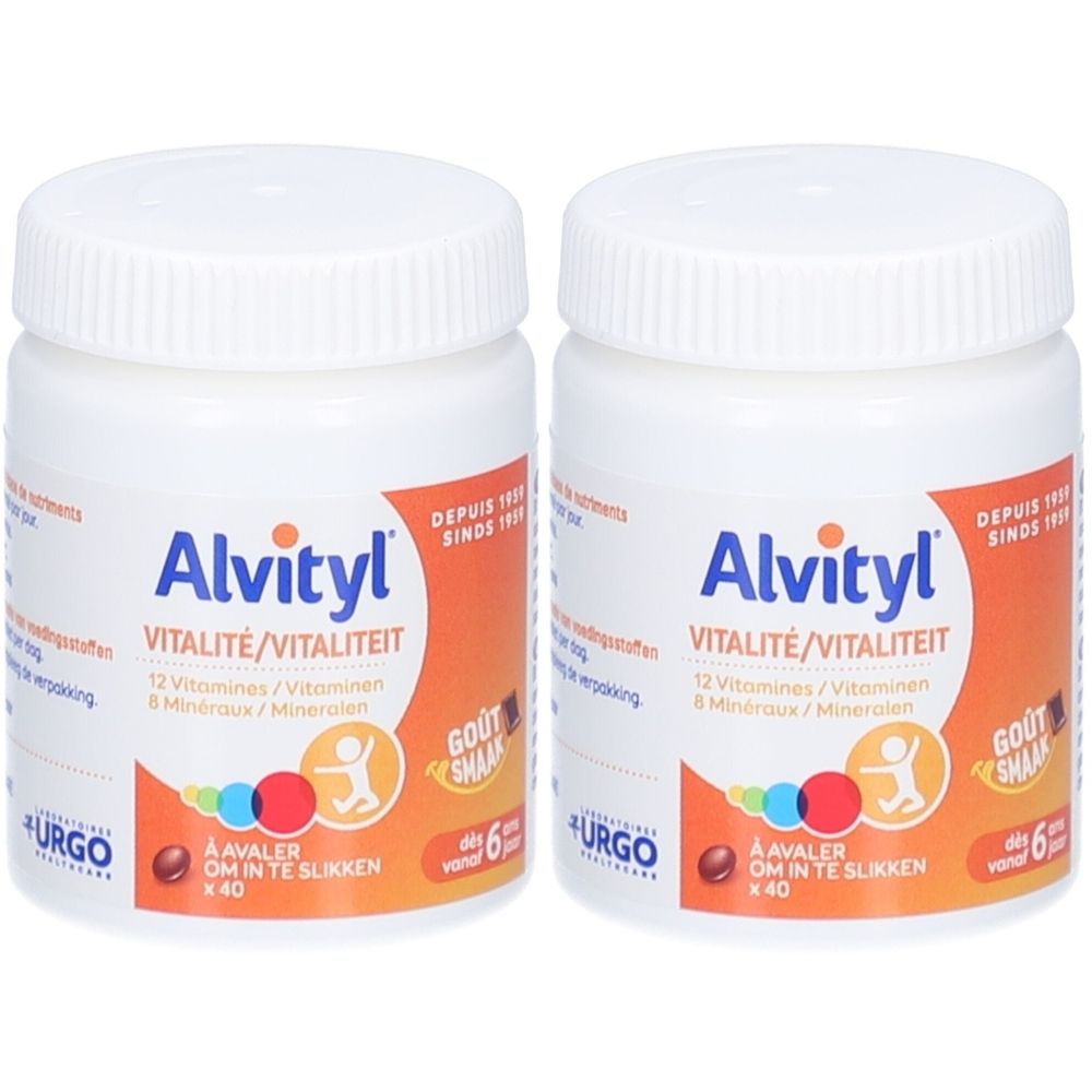 Deux flacons blancs Alvityl Vitalité. Inscription: 12 vitamines, 8 minéraux. Fond orange. Logo Urgo.