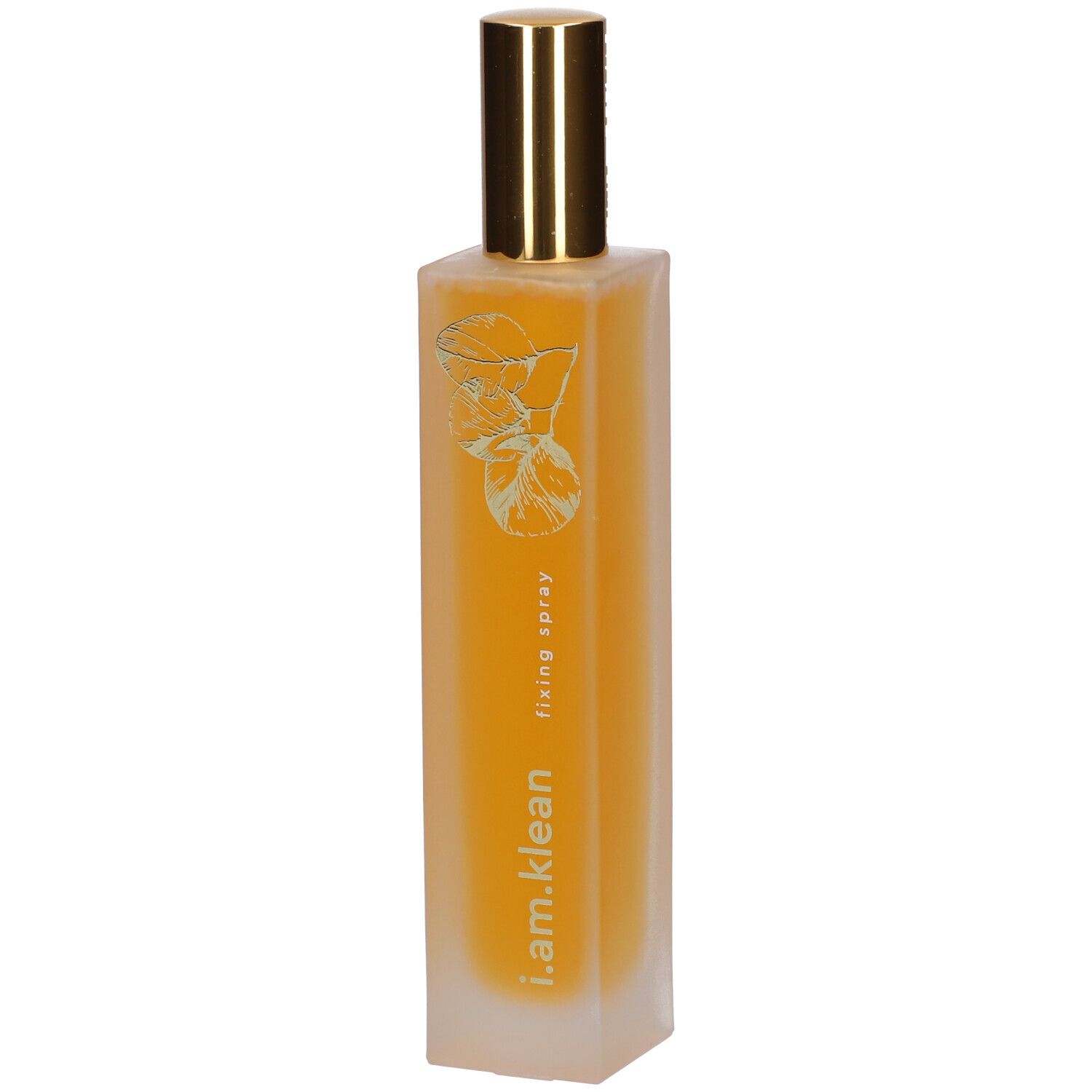 Cilindrische fles met gouden spraykop. Opschrift: i.am.klean, fixing spray. Gele vloeistof zichtbaar.