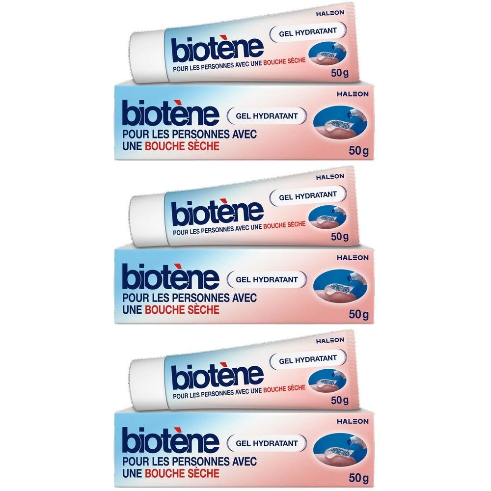 Plusieurs tubes et boîtes de gel hydratant Biotène. Tube bleu, boîte rose, texte.