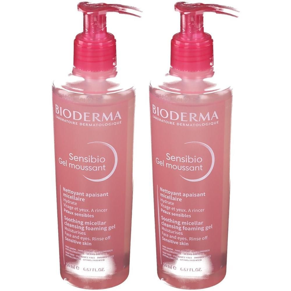 Deux flacons de Bioderma Sensibio Gel Moussant avec distributeurs à pompe.