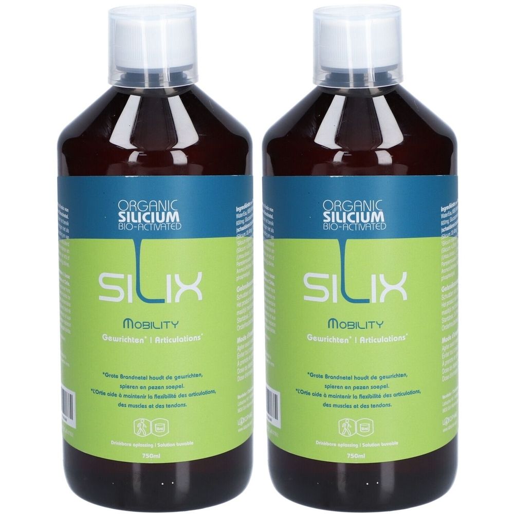 Twee flessen Silix Mobility. Bruine vloeistof in transparante flessen met witte doppen. Groen-blauw etiket met productinformatie.