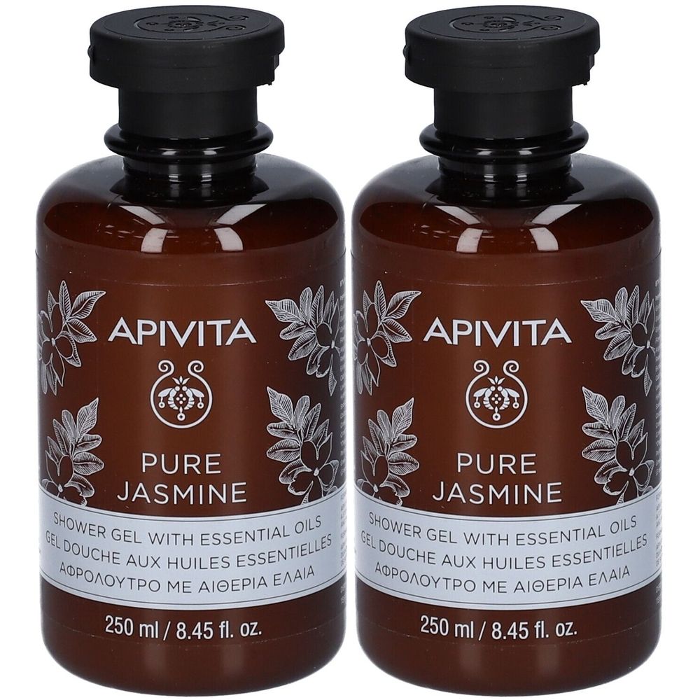 Twee bruine flessen met zwarte doppen. Opschrift: APIVITA PURE JASMINE. Meertalige tekst. 250 ml / 8.45 fl. oz.