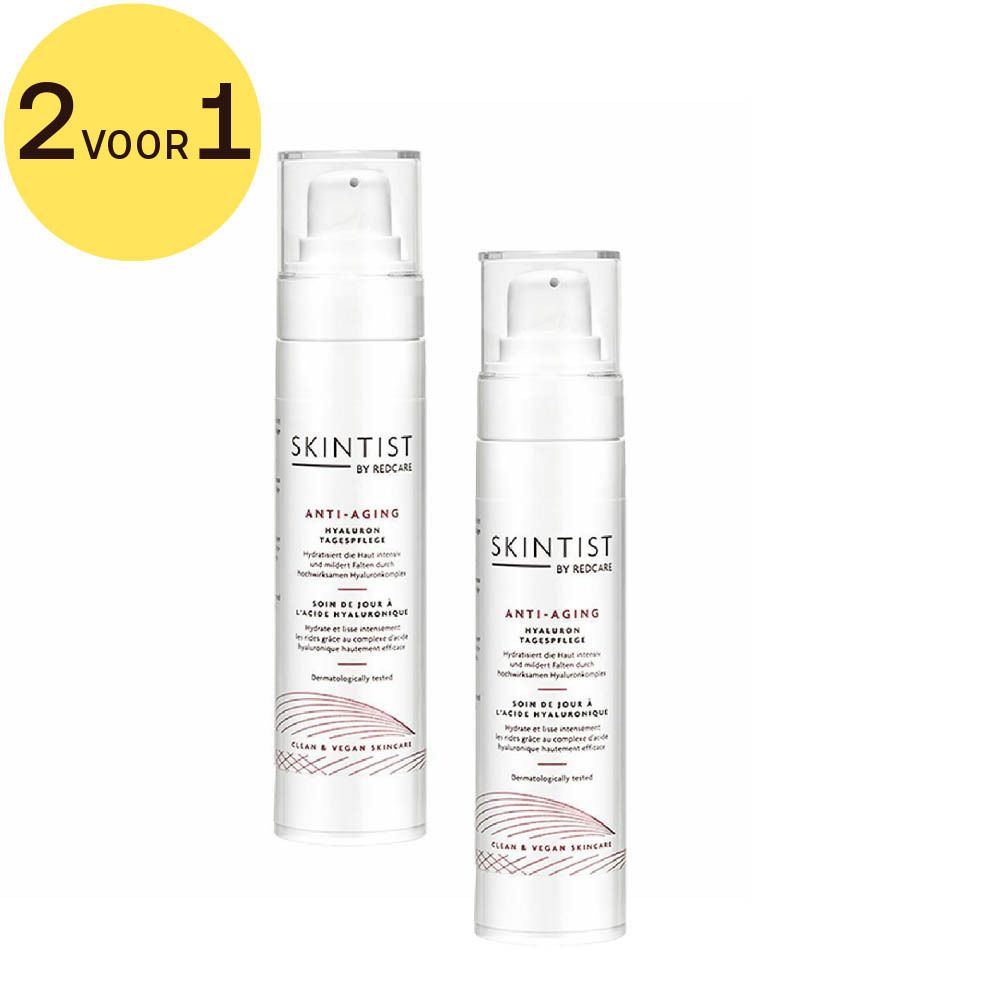 Twee flessen Skintist Anti-Aging Day Care met hyaluronzuur. Geel 2 VOOR 1 symbool.