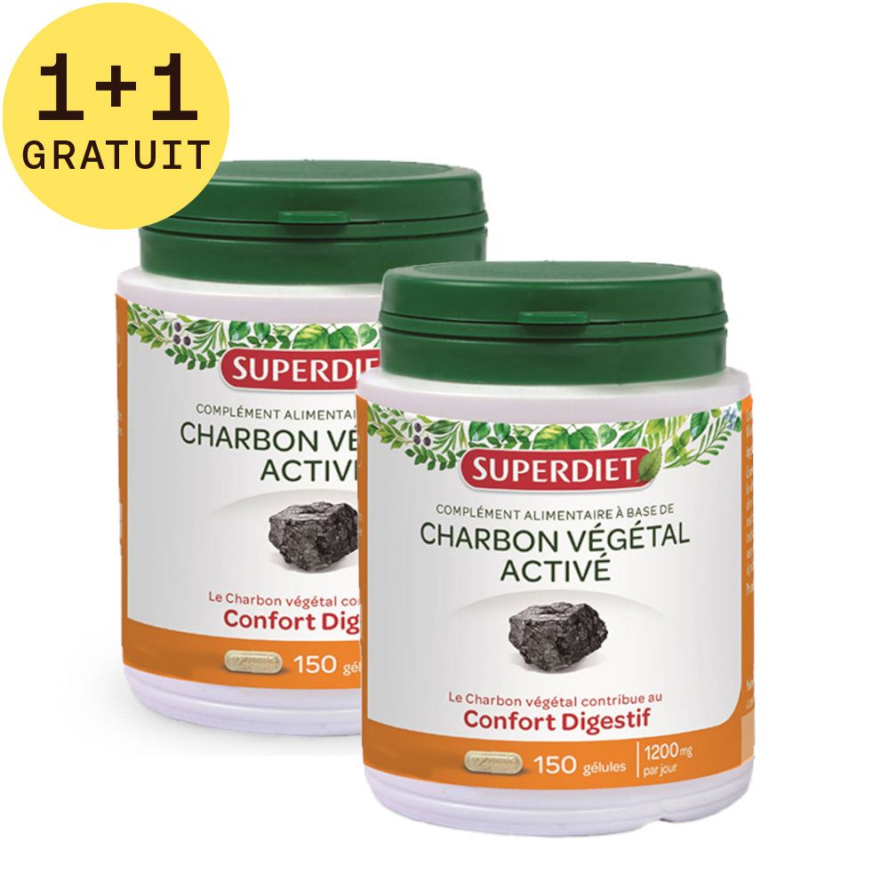 Deux flacons de Super Diet Charbon Végétal Activé. Bouchons verts, étiquettes blanches avec logo et nom. 1+1 gratuit.