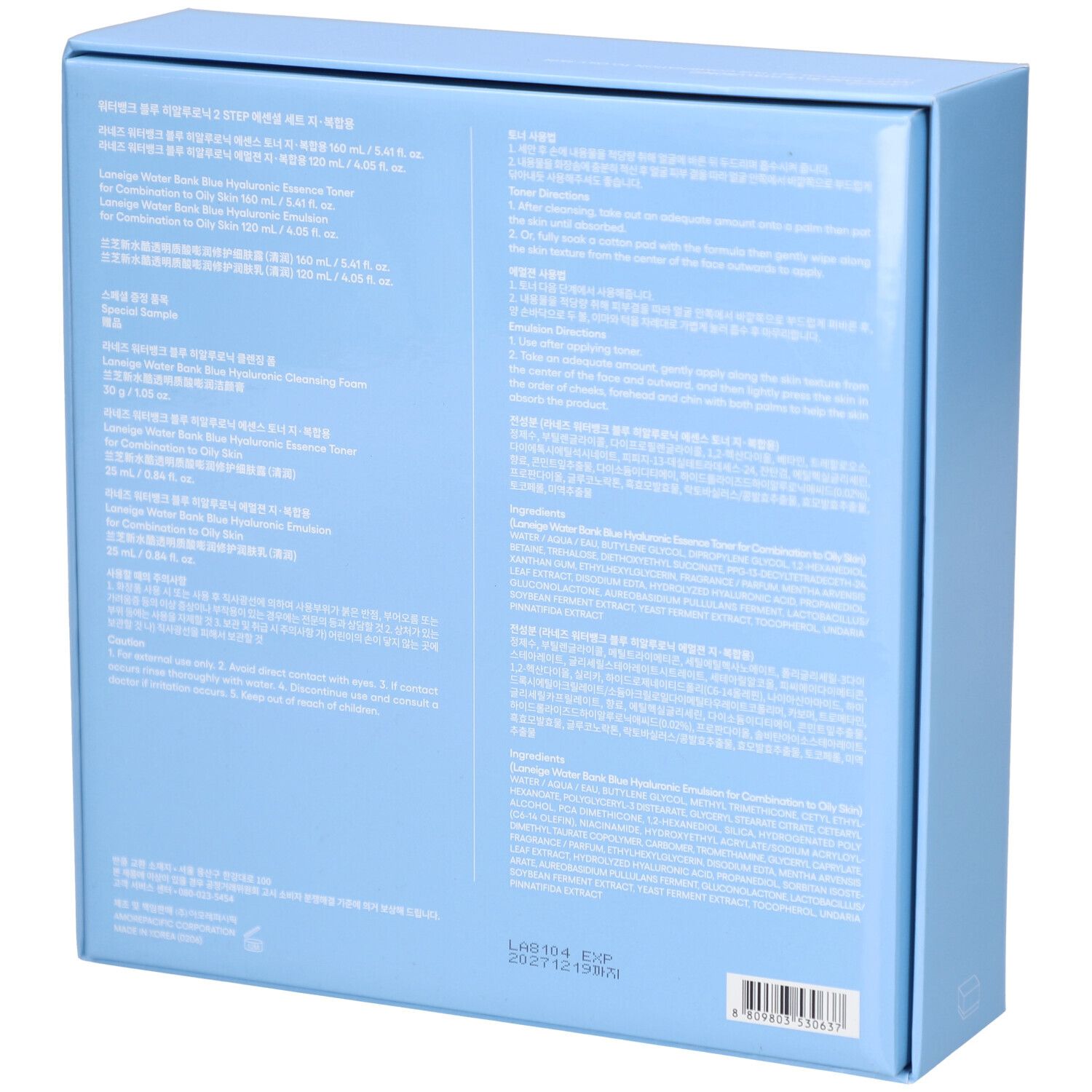 Achterkant van de lichtblauwe verpakking. Tekst in meerdere talen. Productinformatie en ingrediënten. Merk: LANEIGE.