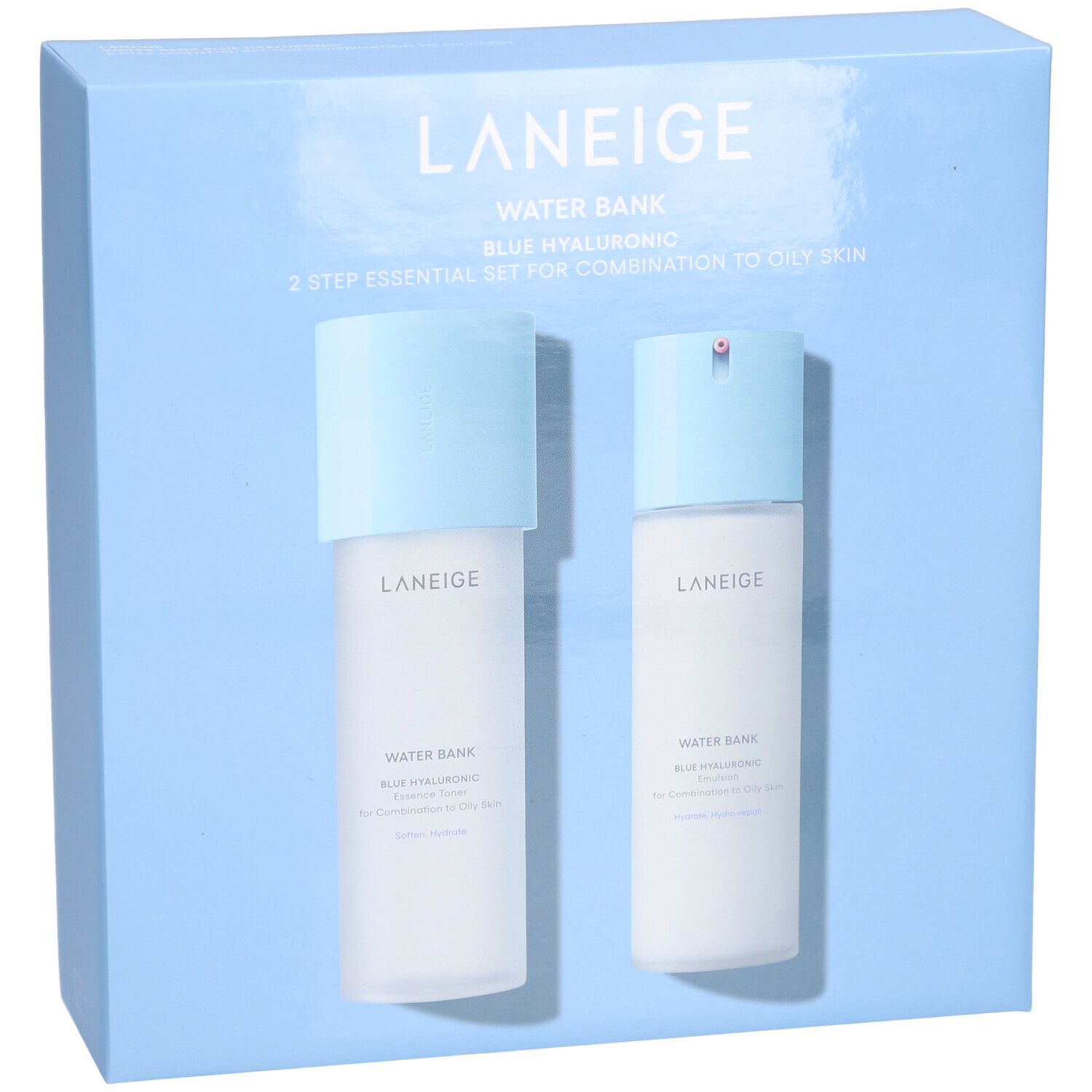 Lichtblauwe verpakking met twee flessen. Opschrift: LANEIGE, WATER BANK, BLUE HYALURONIC, 2-Step Essential Set voor de gecombineerde tot vette huid.