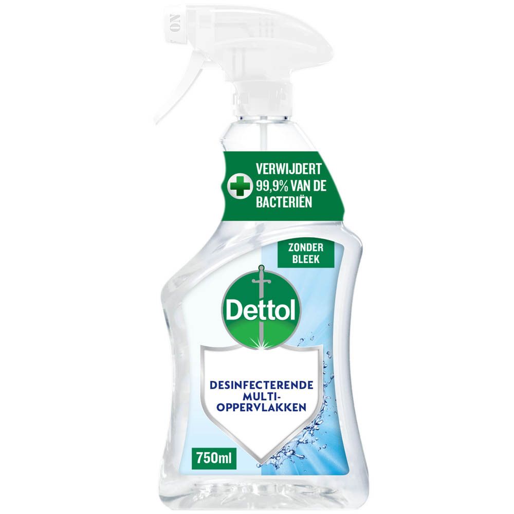 Transparante spuitfles met witte spuitkop. Etiket met logo en productnaam. Opschrift: 99,9% van de bacteriën verwijderd.