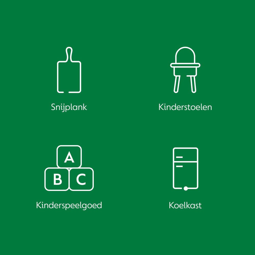 Iconen op groene achtergrond. Afbeeldingen van snijplank, kinderstoelen, speelgoed en koelkast.