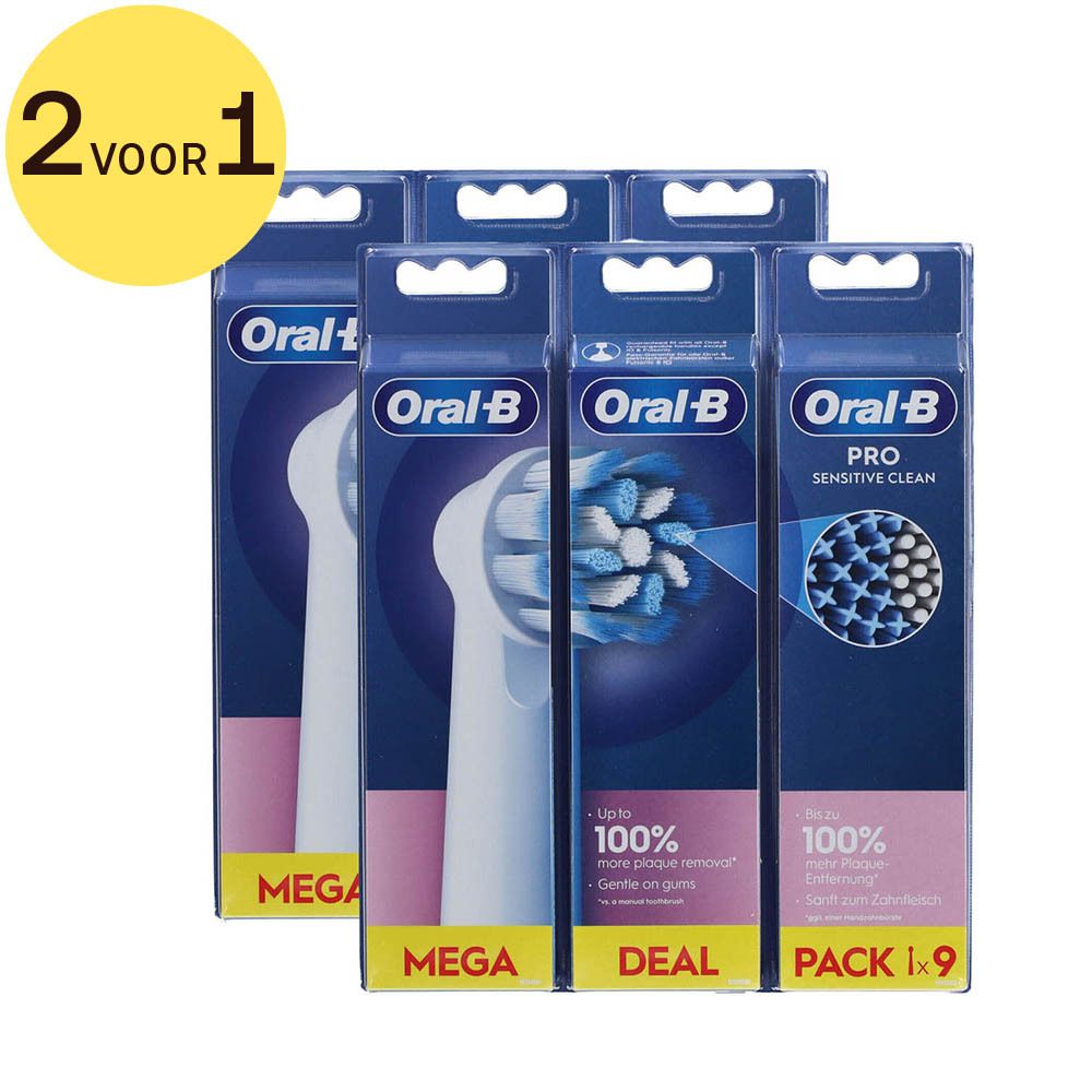 Oral-B Sensitive Clean Navulling 2 voor 1. Meerdere verpakkingen met blauwe en witte opzetborstels. Verpakking met merklogo.