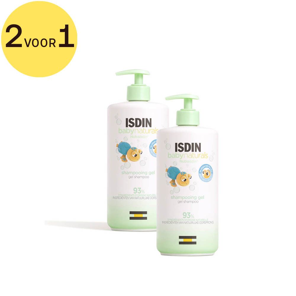 Twee flessen Isdin Babynaturals Shampooing Gel 2 in 1. Witte flessen met groene pompen. Opschrift: ISDIN baby naturals.