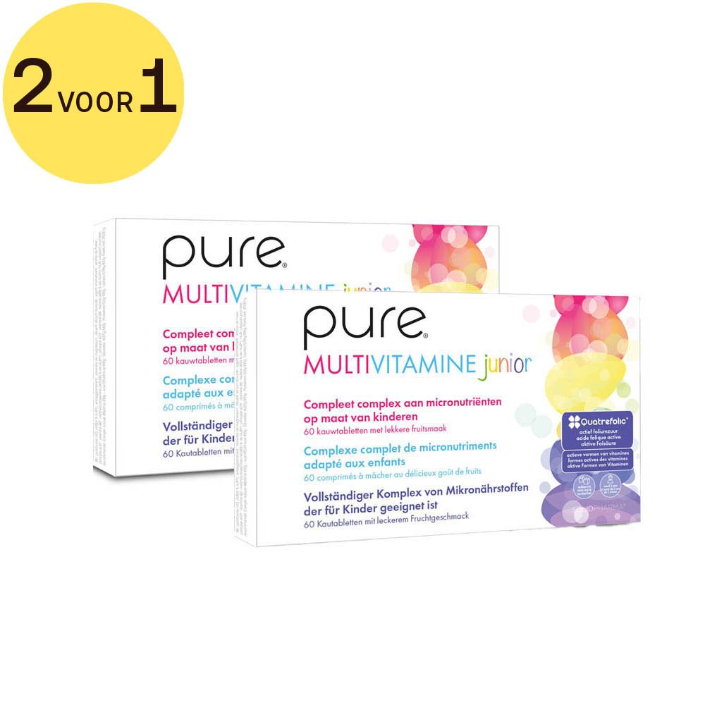 Twee dozen Pure Multivitamine Junior. Witte dozen met gekleurde illustraties en tekst. Opschrift: "Pure Multivitamine Junior".